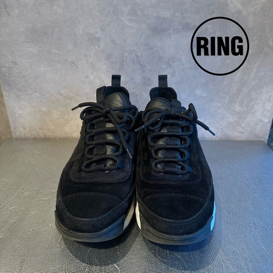 CHANEL Suede Sneaker