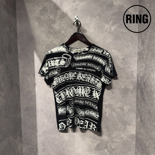 Chrome Hearts  x COMME des GARCONS Scroll Label Logo Tee